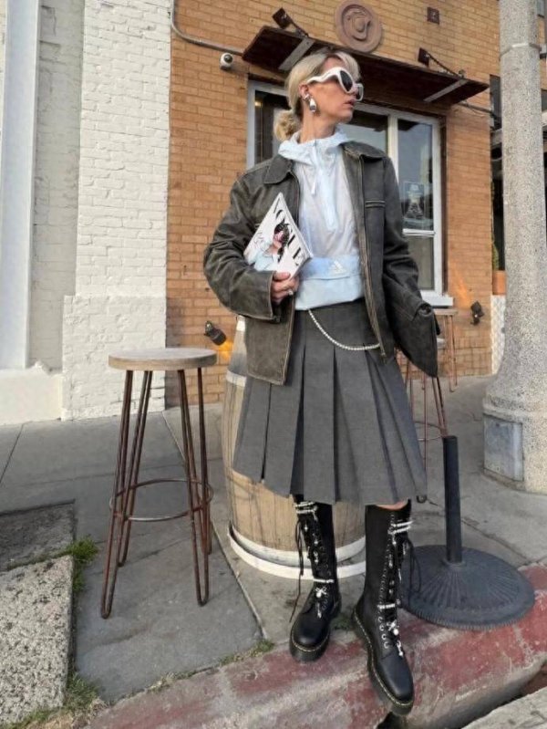 尚融 跟着 ins 博主 nikeanniya 学穿搭!日常造型秒变松弛感美人